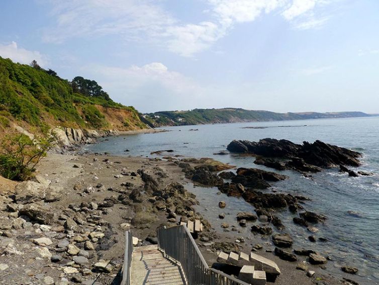 Rockpooling Image 2