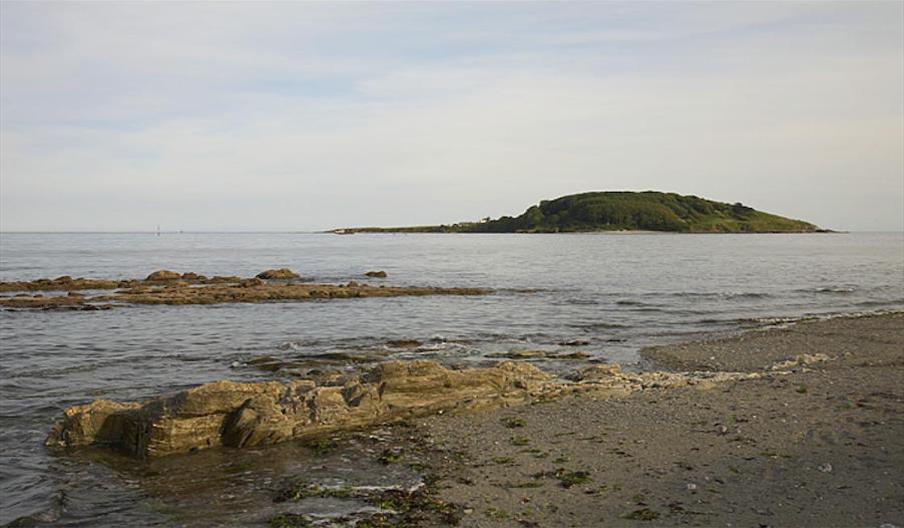 Hannafore Beach Image 1