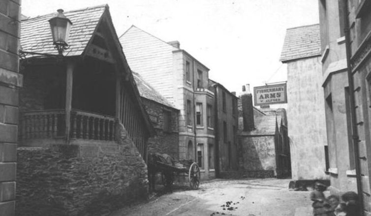 Old Guildhall Museum & Gaol Image 1